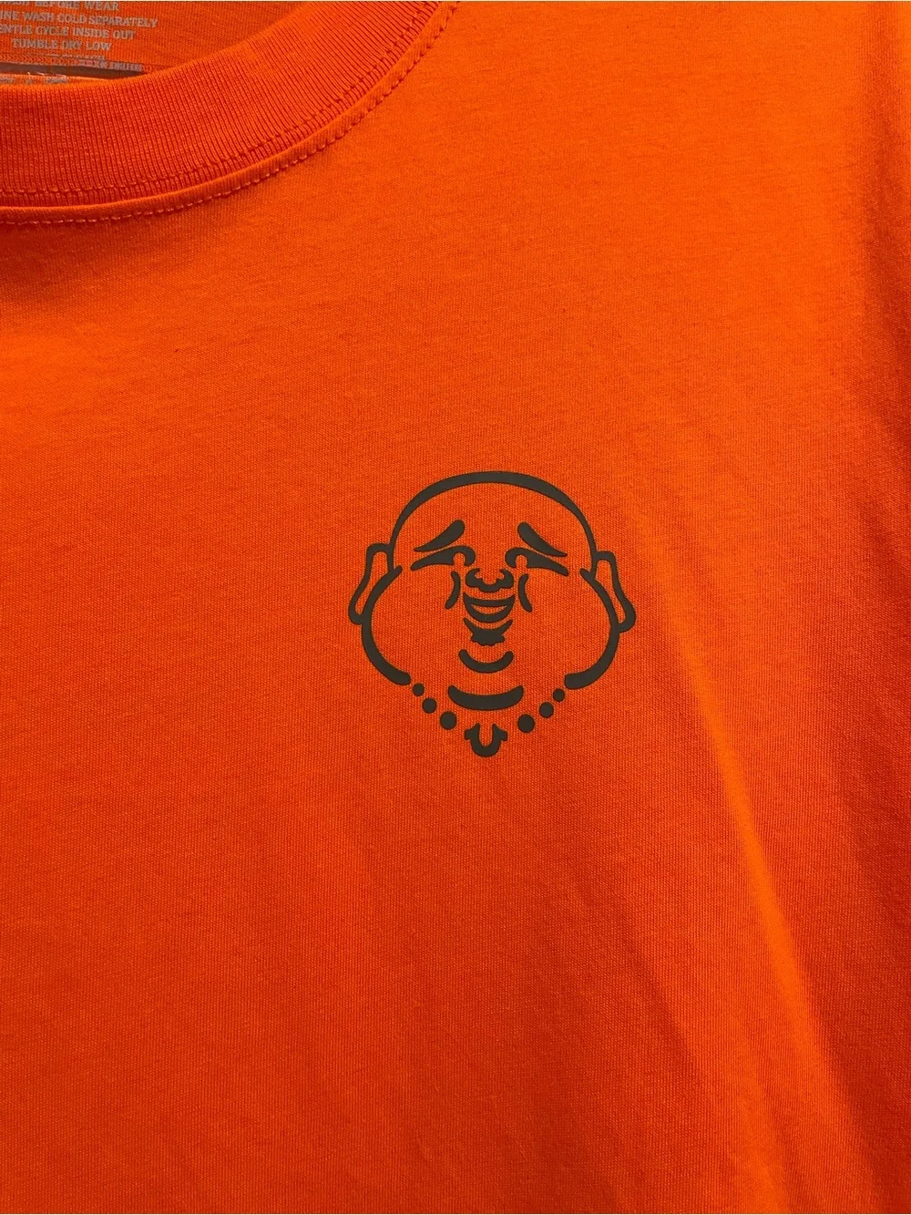 NWT True Religion Red Orange Appliqué Multi Tee Medium